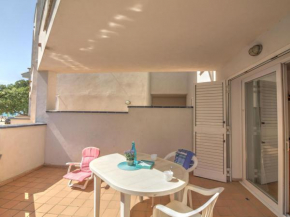 Apartamento en 1ª Línea de Playa en Roses con Terraza, Vista al Mar y Parking Comunitario - ES-258-3
